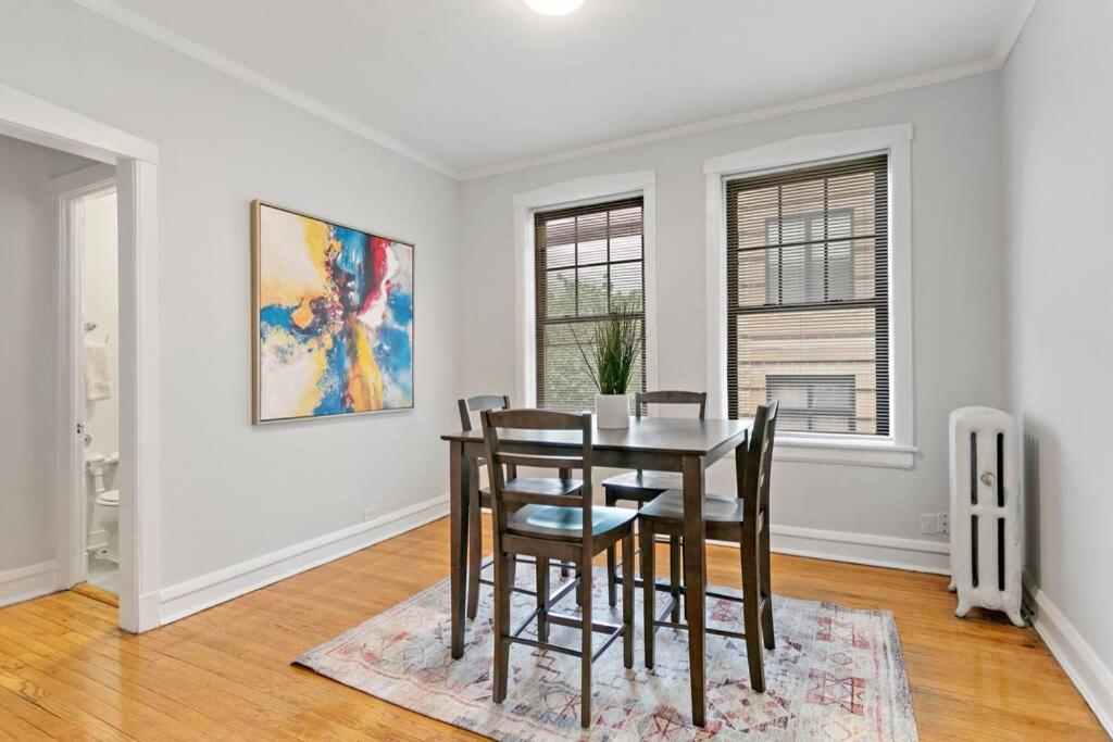 Well-Furnished 1Br Apt In Popular Spot - Belmont J3 Чикаго Екстериор снимка
